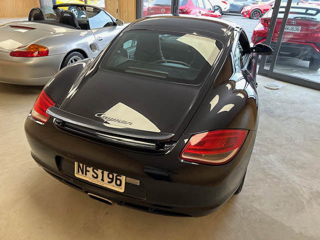 2011 Porsche Cayman